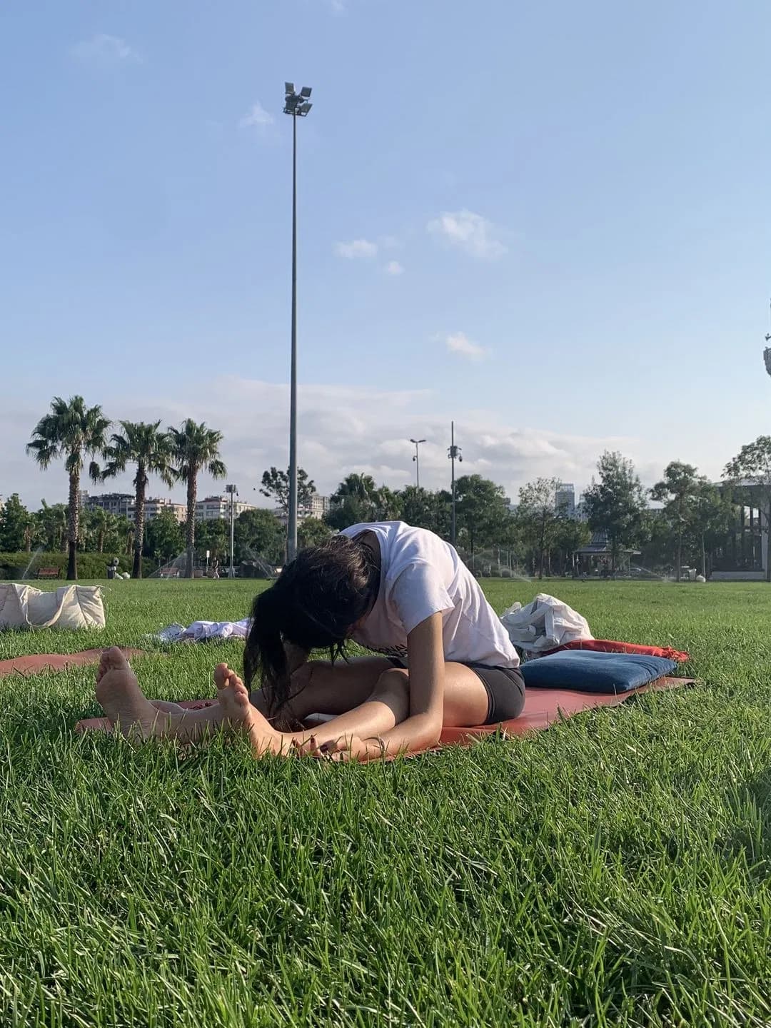 Kahvesine Yoga Fotoğrafı 11