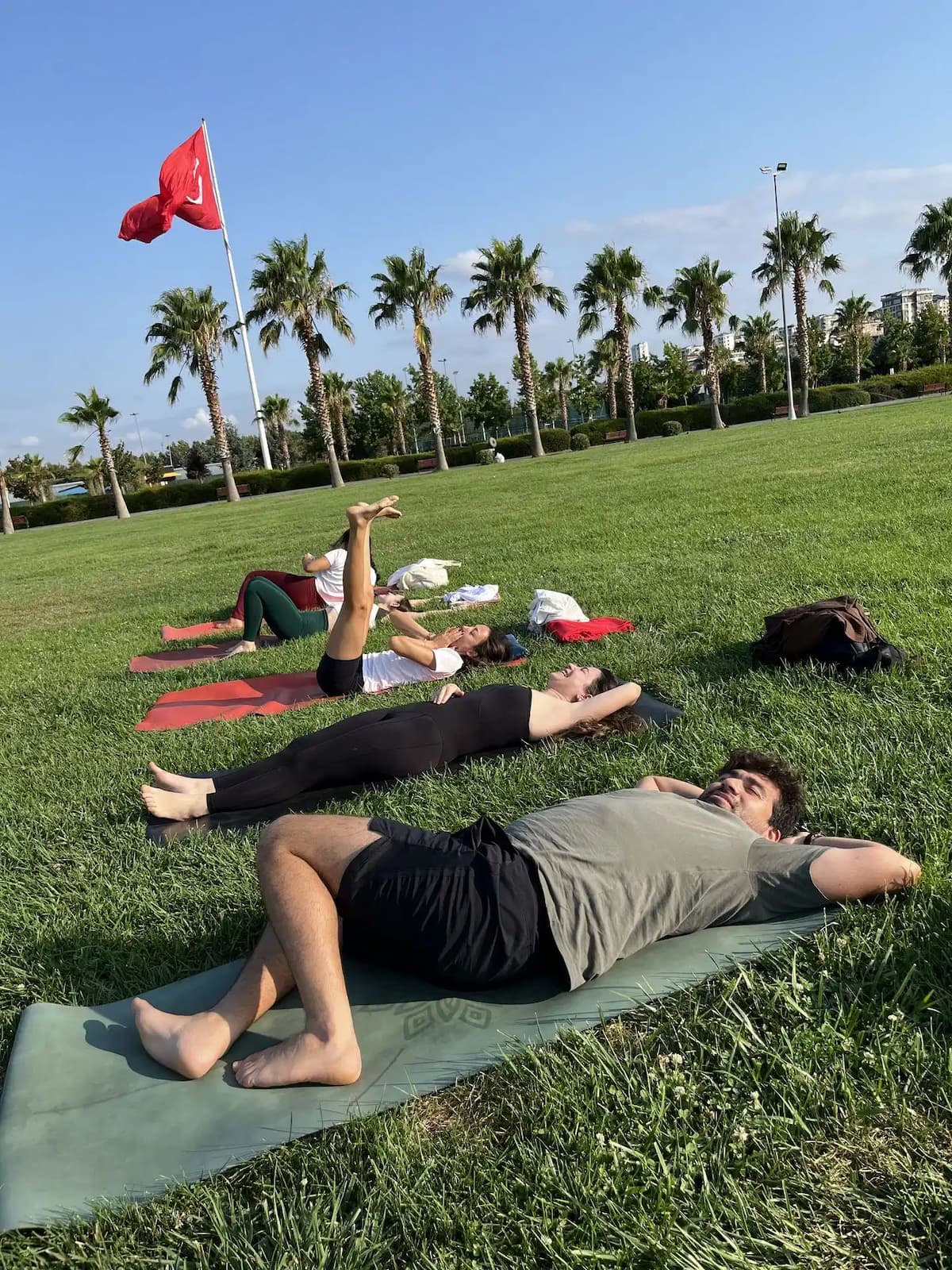 Kahvesine Yoga Fotoğrafı 16