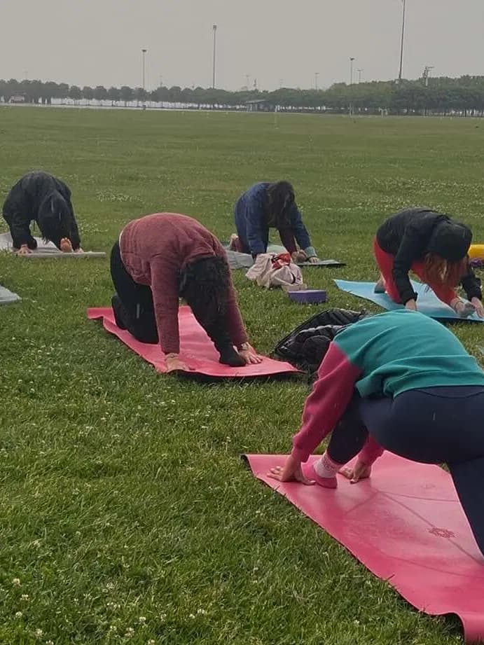 Kahvesine Yoga Fotoğrafı 2