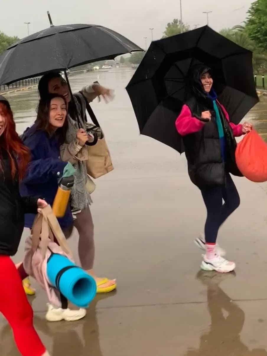 Kahvesine Yoga Fotoğrafı 7